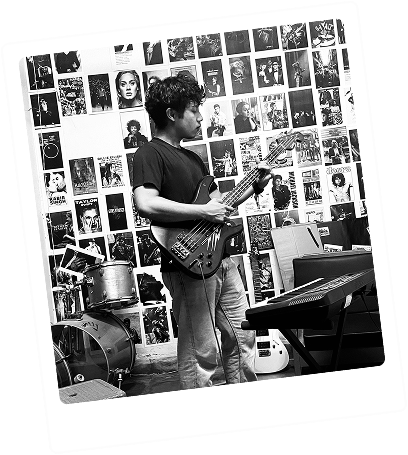 Bass guitar photo